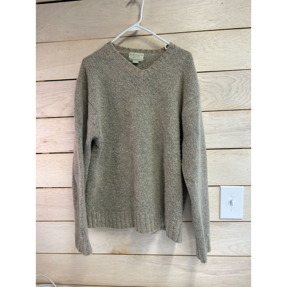 American Eagle Sweater Size XL